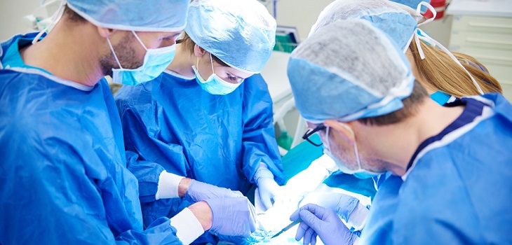 El coste laboral en sanidad se dispara: crece un 8,2% en el segundo trimestre